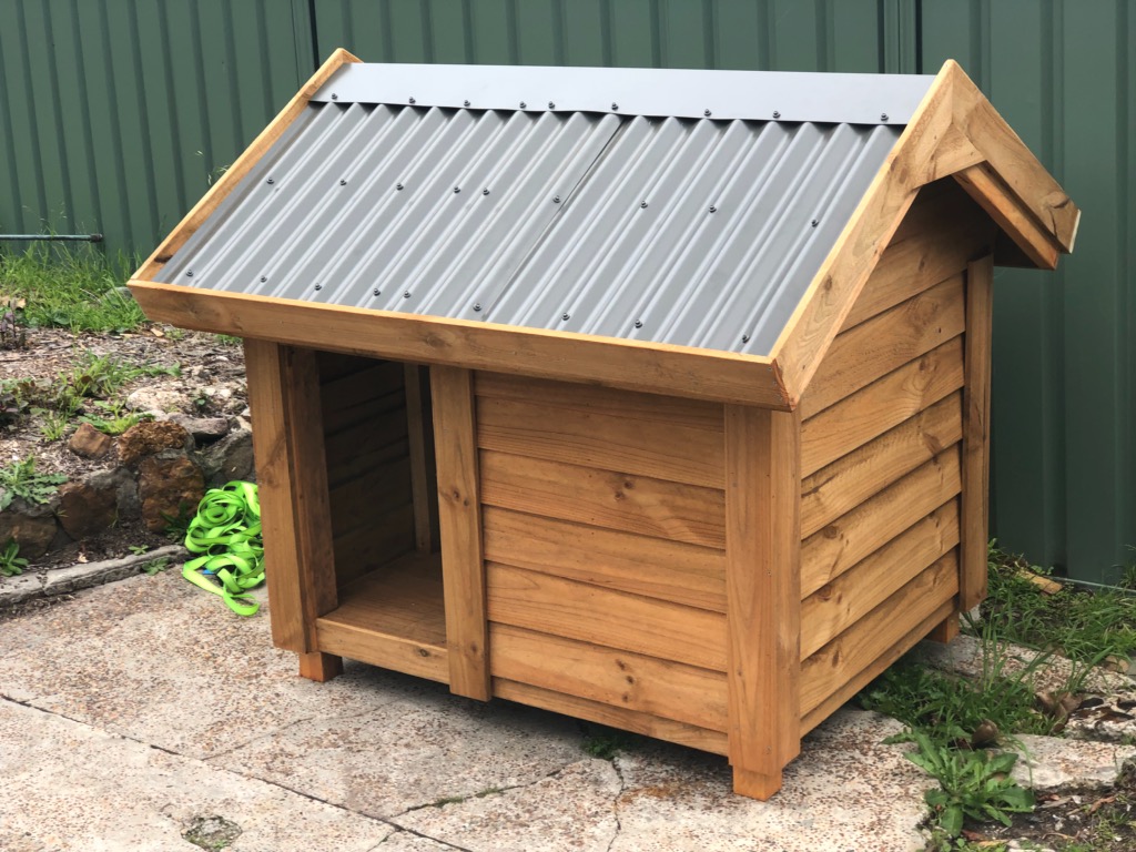 HOUSE EXTRA LARGE Wooden Dog Kennels